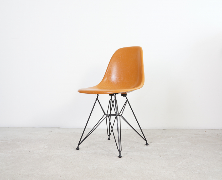 Vitra DSR Fiberglass Chair Dark Ochre